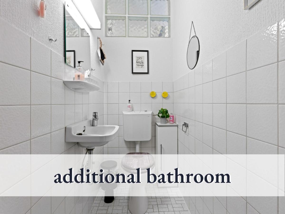 Sehr Grosse Ferienwohnung In Bester Lage Mit Grosser Sonnenterrasse L Innenstadtnaehe L 1 Minute Zum Bahnhof L Grosse Kueche L Tv L Extra-Wc L Free-Wlan L Willkommen Im Hallo!-Apartment 5 Бад-Верисхофен Экстерьер фото